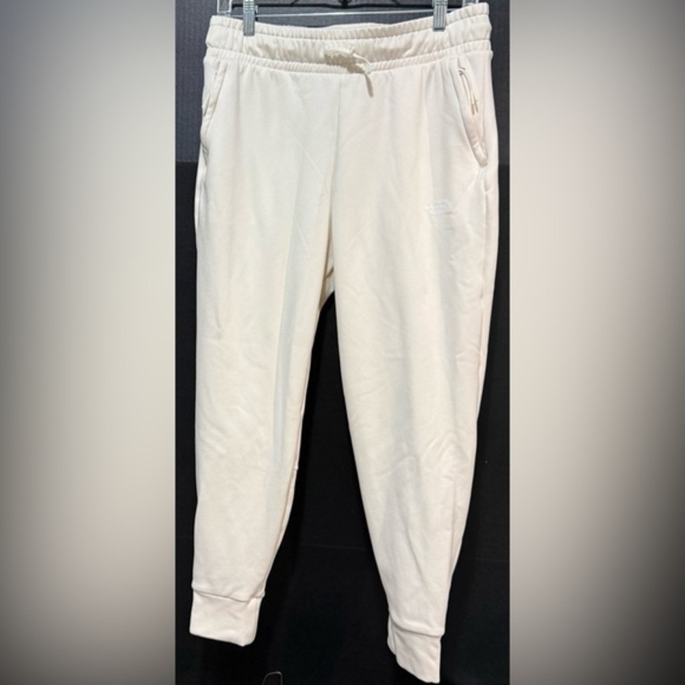 🪩North Face Sporty Cream Jogger Pants​